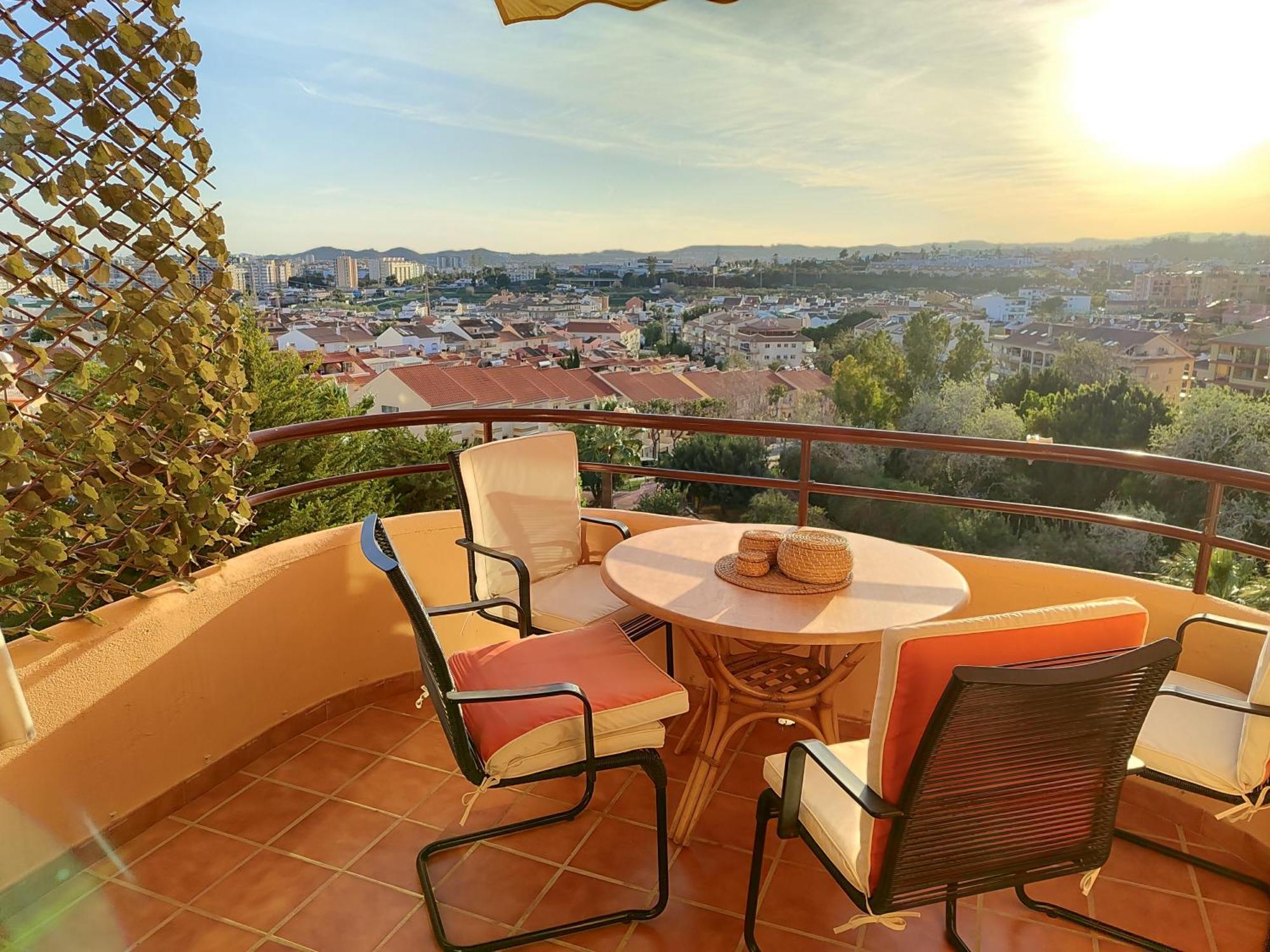Apartamento Nuevo Фуэнхирола Экстерьер фото